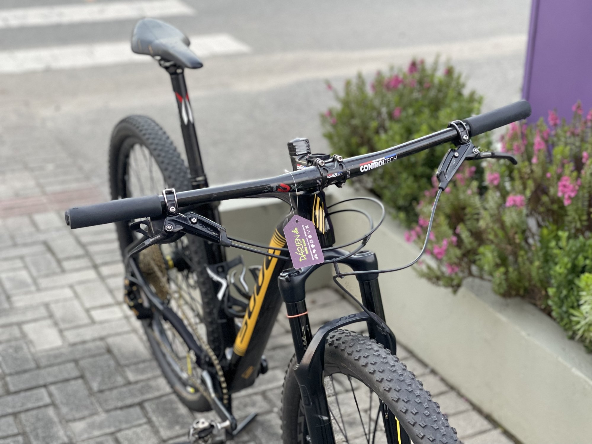 Bicicleta Seminova Aro 29 Soul Magma HT Gold 12V T17 Preto/D