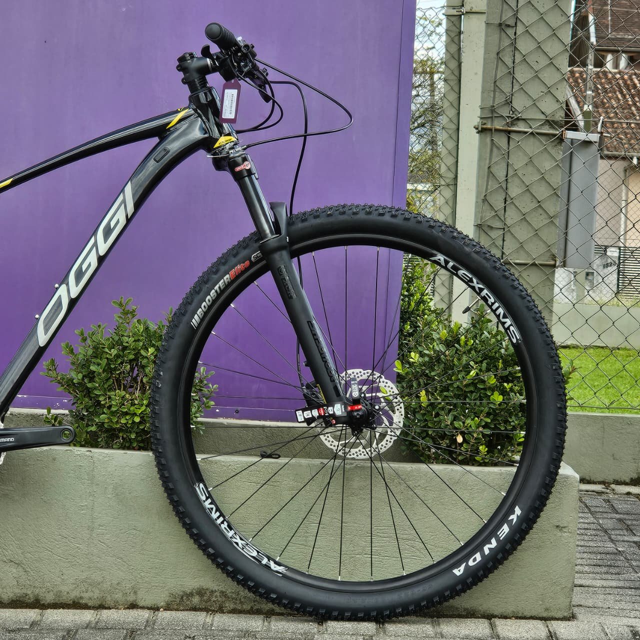 Bicicleta Oggi Big Wheel 7.2 12V Boost Preto/Amarelo/Cinza