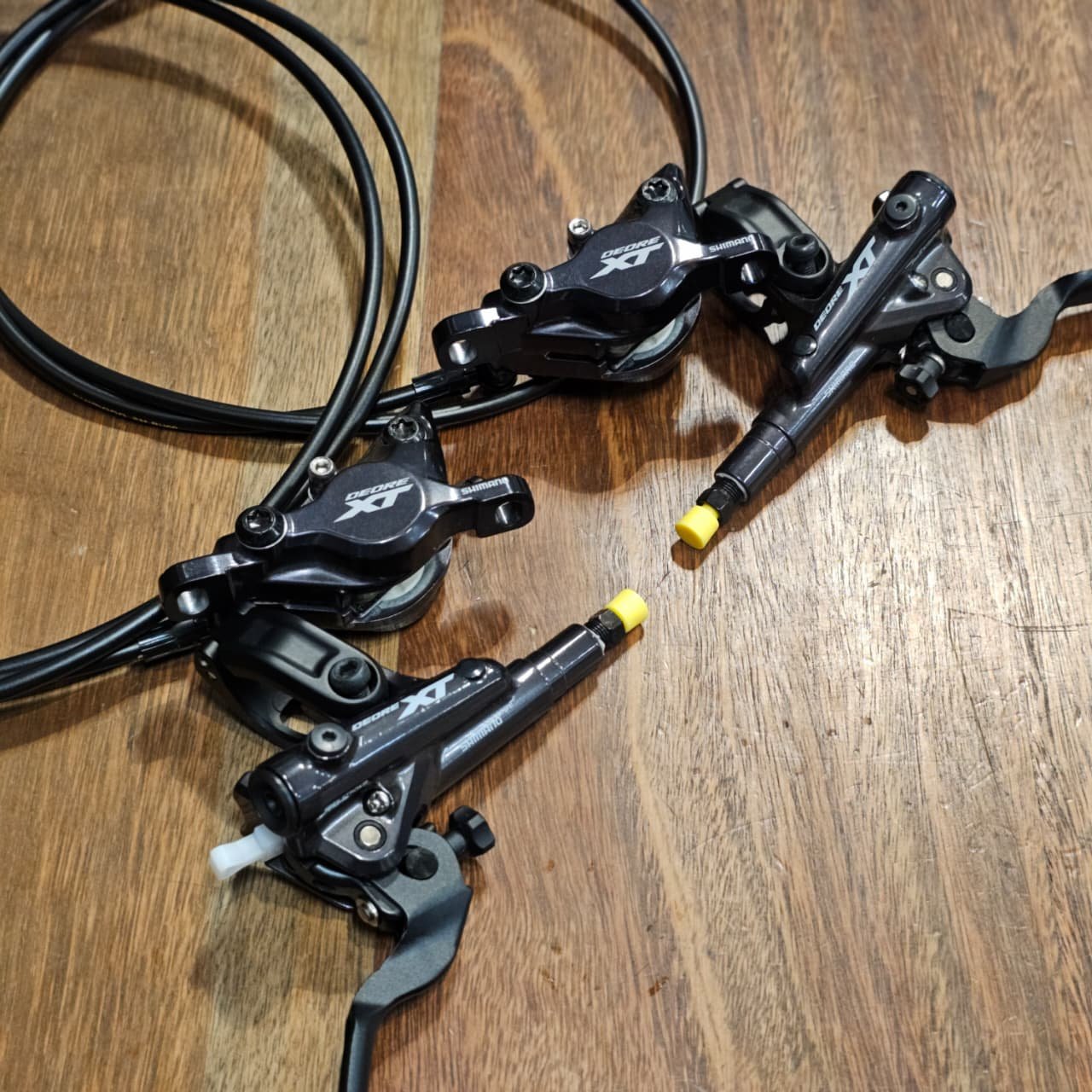 SHIMANO DEORE XT FC-M8100 BB-MT800 セット Freios Shimano XT BR-M8100