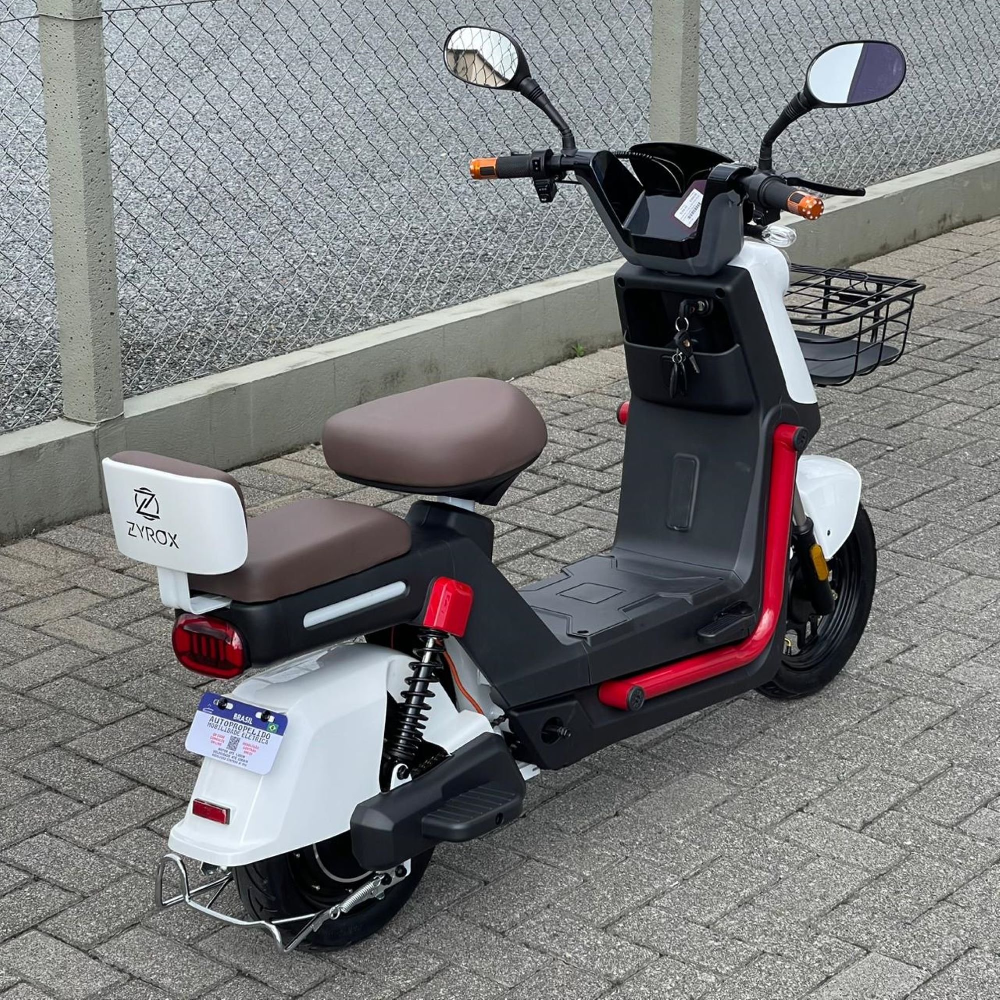 Scooter Aro 14 Zyrox Z3 (Farol Superior) 500W (2026) Branco